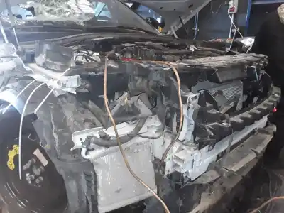 Veículo de Sucata land rover range rover velar velar r-dynamic 250 cv / 184 kw do ano 2001 alimentado pt204