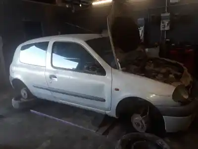 Утилизация автомобиля renault clio ii fase i (b/cbo) 1.9 dti diesel 80 cv / 59 kw года 2001 питание f9q780