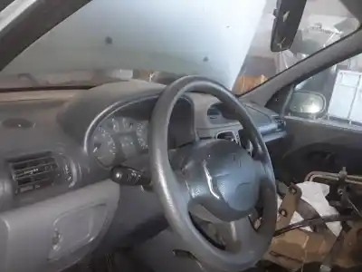Утилизация автомобиля renault clio ii fase i (b/cbo) 1.9 dti diesel 80 cv / 59 kw года 2001 питание f9q780