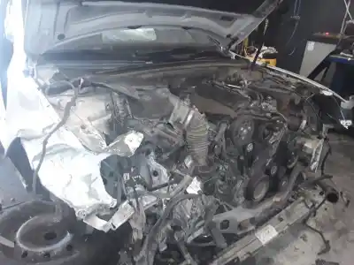 Здавання транспортного засобу audi a4 avant (8k5) (2008) básico року 2001 потужний cag