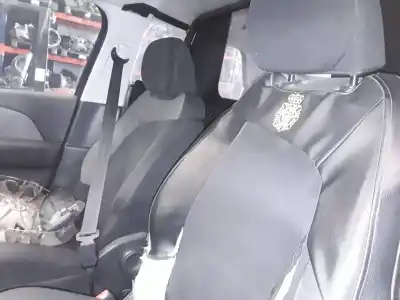 Здавання транспортного засобу citroen c4 picasso seduction року 2001 потужний bhz