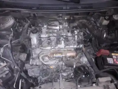 Veículo de Sucata toyota corolla (_e12_) 1.4 d (nde120_) do ano 2001 alimentado 1ndtv