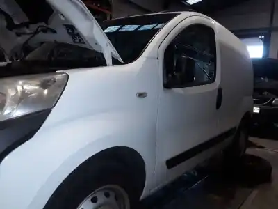 Veículo de Sucata citroen nemo basis do ano 2001 alimentado 
