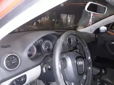 Veículo de Sucata audi a3 sportback (8p) 2.0 tdi ambiente (125kw) do ano 2001 alimentado bmn