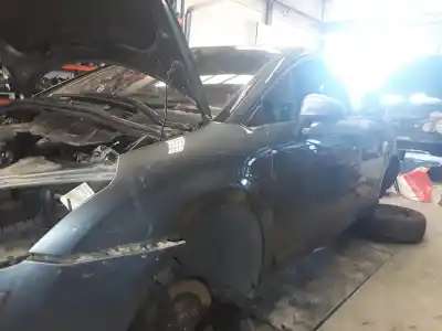 Veículo de Sucata CITROEN C4 BERLINA VTR Plus do ano 2001 alimentado 9HX