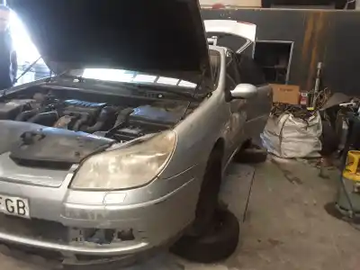 Veículo de Sucata citroen c5 berlina lx (e) do ano 2001 alimentado 9hz