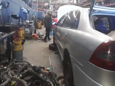 Veículo de Sucata citroen c5 berlina lx (e) do ano 2001 alimentado 9hz