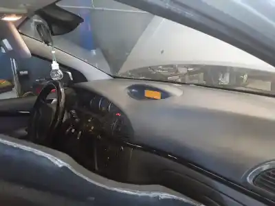 Veículo de Sucata citroen c5 berlina lx (e) do ano 2001 alimentado 9hz