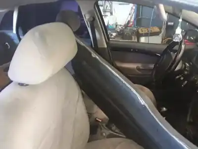 Veículo de Sucata citroen c5 berlina lx (e) do ano 2001 alimentado 9hz