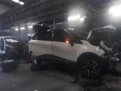 Scrapping Vehicle renault captur i (j5_, h5_) 1.2 tce 120 of the year 2001 powered h5fg412