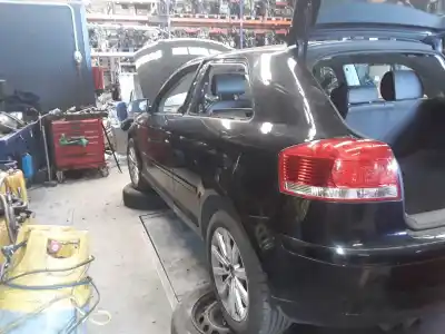 Здавання транспортного засобу audi a3 (8p) 2.0 fsi ambition року 2001 потужний axw