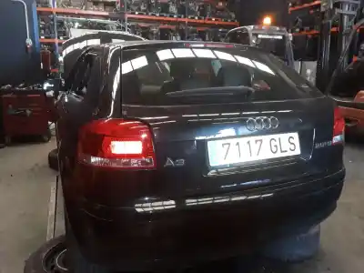 Здавання транспортного засобу audi a3 (8p) 2.0 fsi ambition року 2001 потужний axw