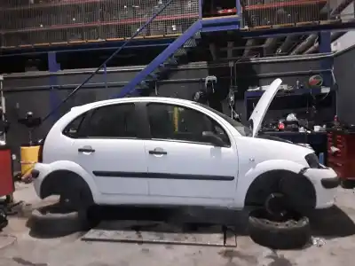 Здавання транспортного засобу CITROEN C3 1.4 HDI (68 CV) 1.4 HDi року 2001 потужний 8HX