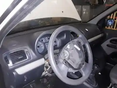 Утилизация автомобиля renault clio ii fase ii (b/cb0) extreme года 2001 питание d7f726