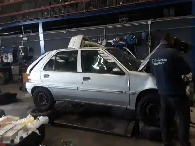 Veículo de Sucata CITROEN                                            SAXO                                                                                                                                                                                                                                                       D-VJX                                                                                                                                                                                                                                                      do ano 1999 alimentado VJX