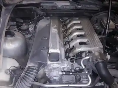 Veículo de Sucata bmw serie 3 berlina (e36) 325tds do ano 2001 alimentado 