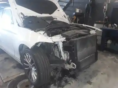 Veículo de Sucata bmw 1 (f20) 116 d do ano 2001 alimentado b37d15a