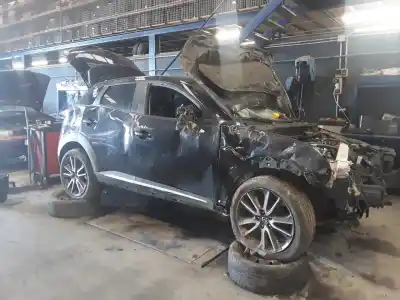 Здавання транспортного засобу mazda cx-3 center-line року 2001 потужний pe