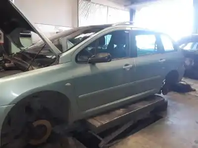 Scrapping Vehicle peugeot 307 break / sw (s1) break xr of the year 2001 powered rhs