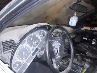 Veículo de Sucata bmw serie 3 berlina (e46) 318d do ano 2001 alimentado 204d4