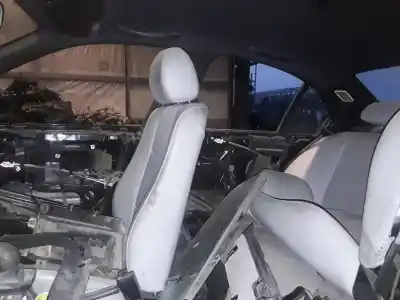 Veículo de Sucata bmw serie 3 berlina (e46) 318d do ano 2001 alimentado 204d4