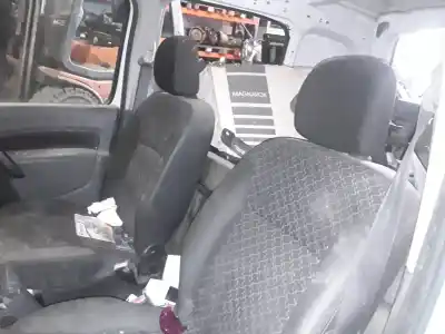 Veículo de Sucata renault kangoo furgón confort do ano 2001 alimentado k9k800