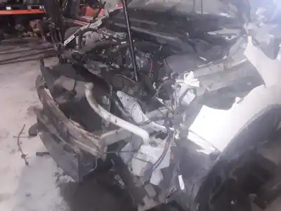 Здавання транспортного засобу renault captur limited року 2001 потужний h4bb408