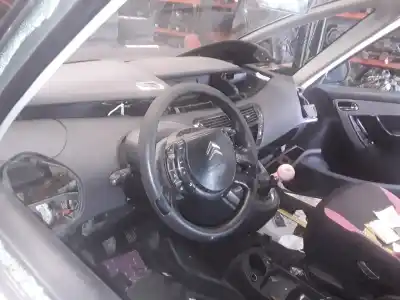 Scrapping Vehicle citroen c4 picasso business class of the year 2001 powered 9hz