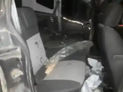 Veículo de Sucata citroen nemo attraction do ano 2001 alimentado 