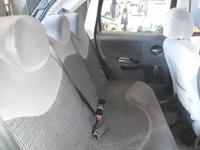 Veículo de Sucata citroen c3 1.4 hdi (68 cv) 1.4 hdi do ano 2001 alimentado 8hz