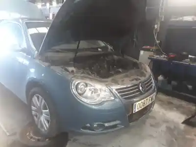Veículo de Sucata volkswagen eos (1f7) 2.0 tdi do ano 2001 alimentado bmm