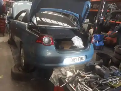 Veículo de Sucata volkswagen eos (1f7) 2.0 tdi do ano 2001 alimentado bmm