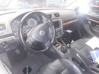 Veículo de Sucata volkswagen eos (1f7) 2.0 tdi do ano 2001 alimentado bmm