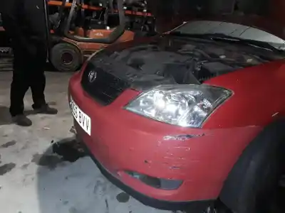 Veicolo di demolizione TOYOTA COROLLA (E12) 2.0 D-4D Linea Luna Berlina dell'anno 2001 alimentato 1CDFTV