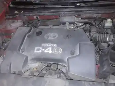 Veículo de Sucata toyota corolla (e12) 2.0 d-4d linea luna berlina do ano 2001 alimentado 1cdftv