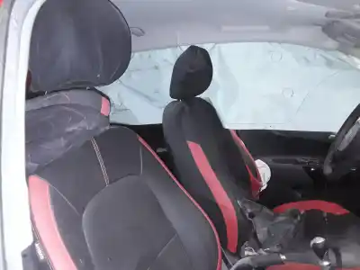 Veículo de Sucata kia picanto (ja) dream team 84 cv / 62 kw do ano 2001 alimentado g4lf