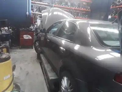 Veículo de Sucata alfa romeo alfa 159 (140) 1.9 jts 16v / selective do ano 2001 alimentado 939a2000