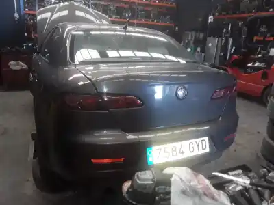 Veículo de Sucata alfa romeo alfa 159 (140) 1.9 jts 16v / selective do ano 2001 alimentado 939a2000