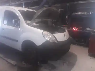 Veículo de Sucata renault kangoo * do ano 2001 alimentado k9k802