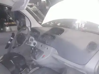 Veículo de Sucata renault kangoo * do ano 2001 alimentado k9k802