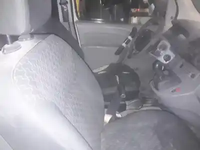 Veículo de Sucata renault kangoo * do ano 2001 alimentado k9k802