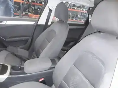 Здавання транспортного засобу audi a4 avant (8k5) (2008) básico року 2001 потужний caga
