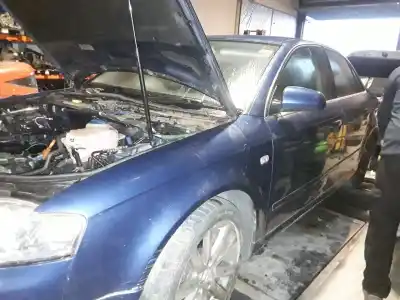 Veículo de Sucata audi a4 berlina (8e) 2.0 16v tfsi do ano 2001 alimentado bwe