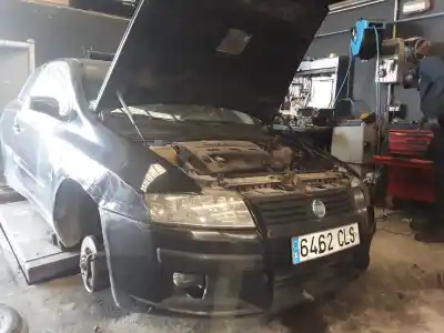 Veículo de Sucata fiat stilo (192) 1.9 jtd cat do ano 2001 alimentado 192a1000