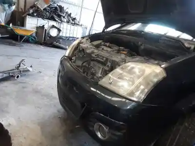 Sloopvoertuig opel meriva essentia van het jaar 2001 aangedreven z17dth