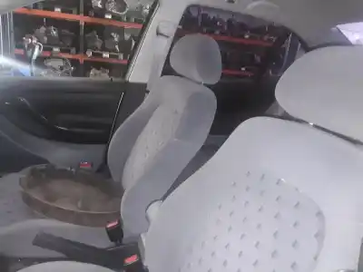 Vehicul casat seat toledo (1m2) select al anului 2001 alimentat asv