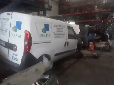 Veículo de Sucata fiat doblo cargo 1.3 16v jtd cat do ano 2001 alimentado 