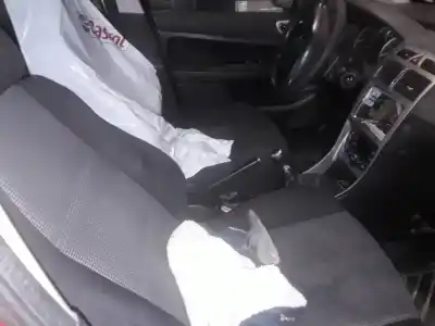 Scrapping Vehicle peugeot 307 (s1) xs of the year 2001 powered 9hy