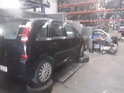 Veicolo di demolizione opel meriva essentia dell'anno 2001 alimentato z17dth