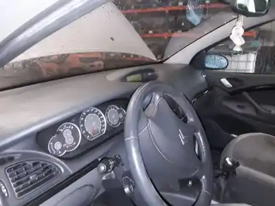 Veículo de Sucata citroen c5 berlina exclusive do ano 2001 alimentado rhr